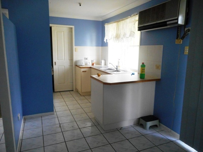 Wattle Camp QLD 4615