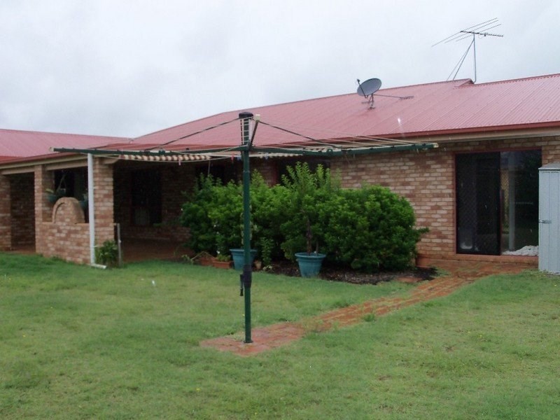 14 Palm Court, Kingaroy QLD 4610