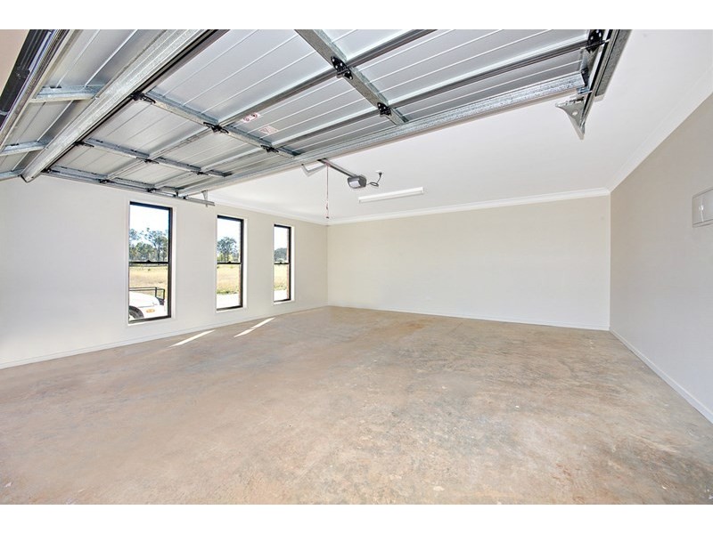 1and2/39 Buckingham Street, Kingaroy QLD 4610