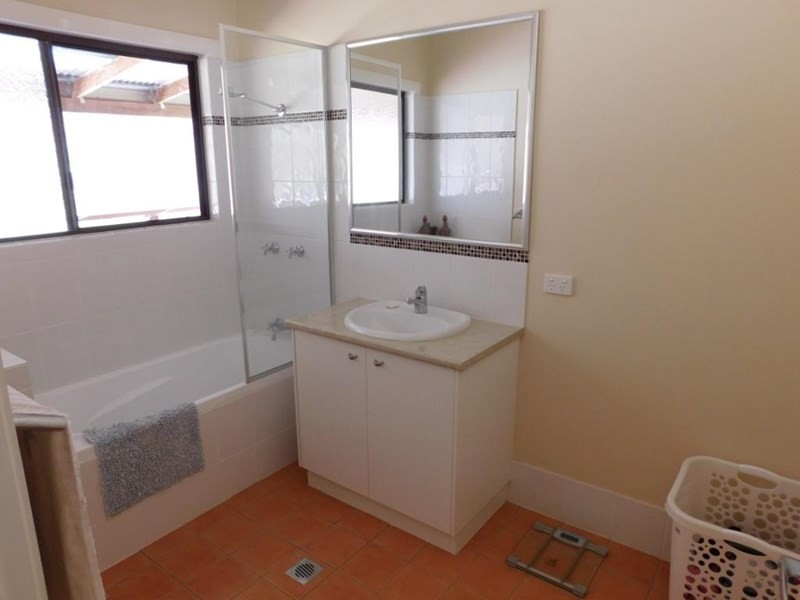 232 Franks Road, Blackbutt QLD 4306
