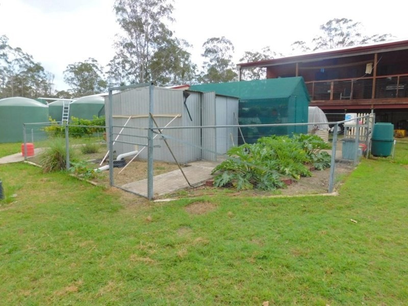 232 Franks Road, Blackbutt QLD 4306