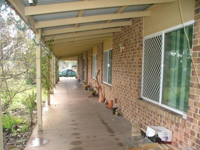 9 Hibiscus Court, Nanango QLD 4615