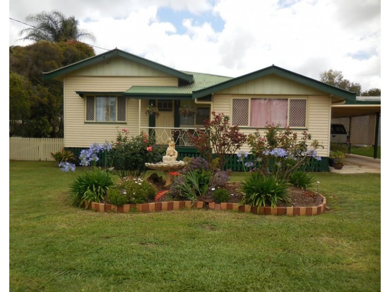 2 AGNES, Kingaroy QLD 4610