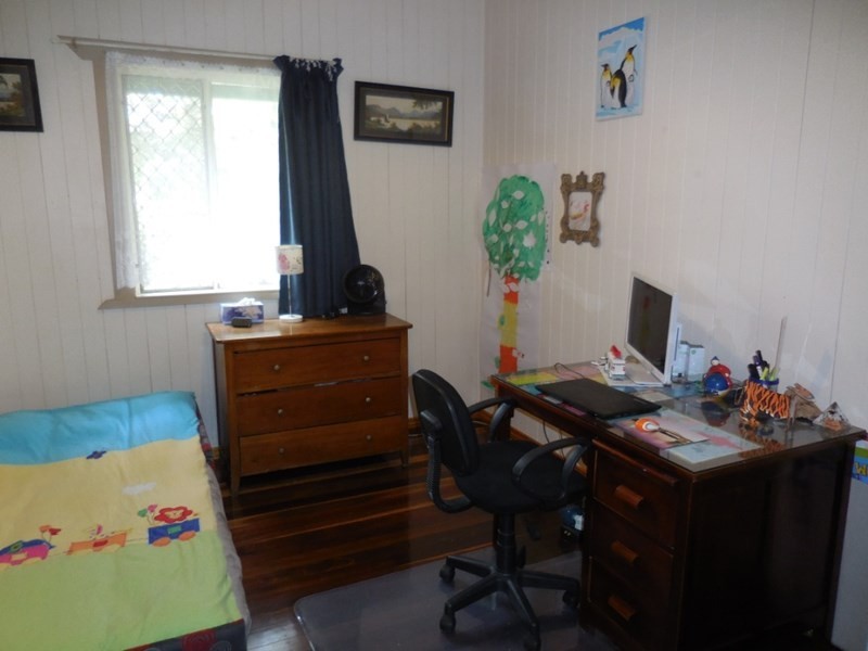 2 AGNES, Kingaroy QLD 4610