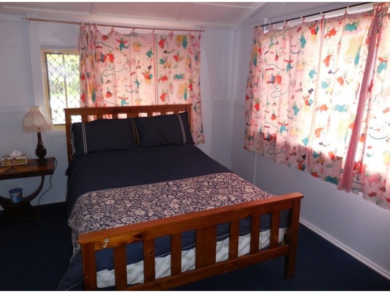 2 AGNES, Kingaroy QLD 4610