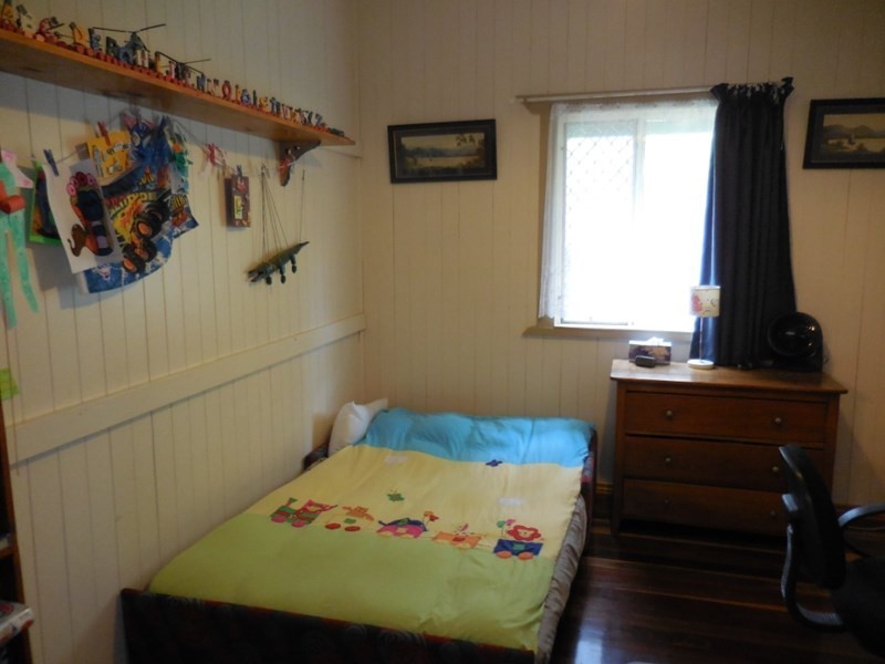 2 AGNES, Kingaroy QLD 4610