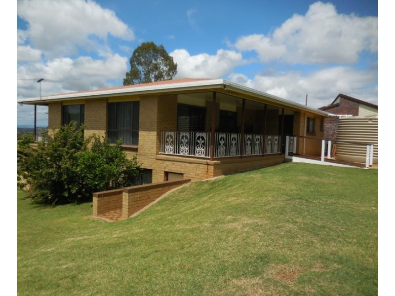 8 Vernor Place, Kingaroy QLD 4610