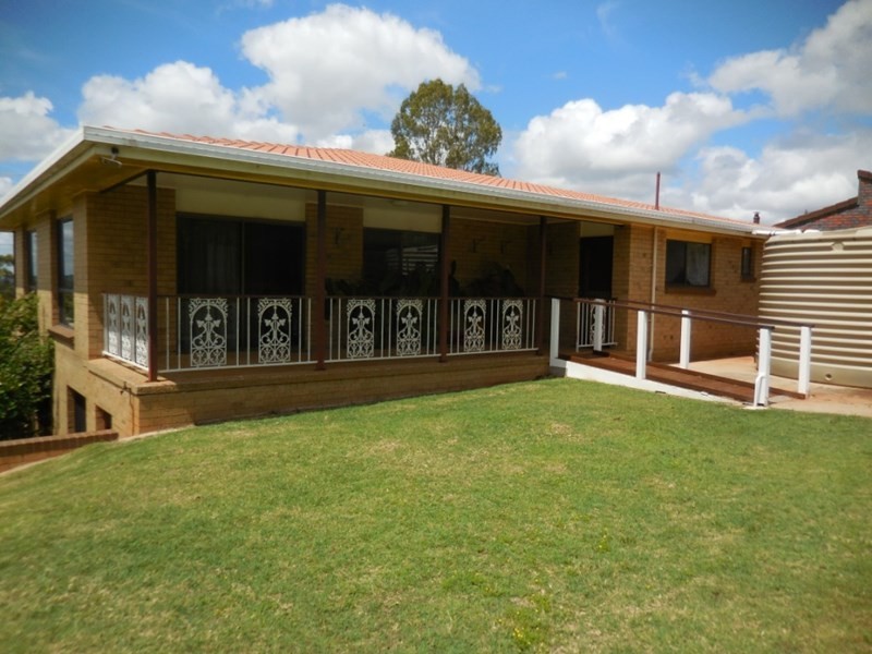 8 Vernor Place, Kingaroy QLD 4610