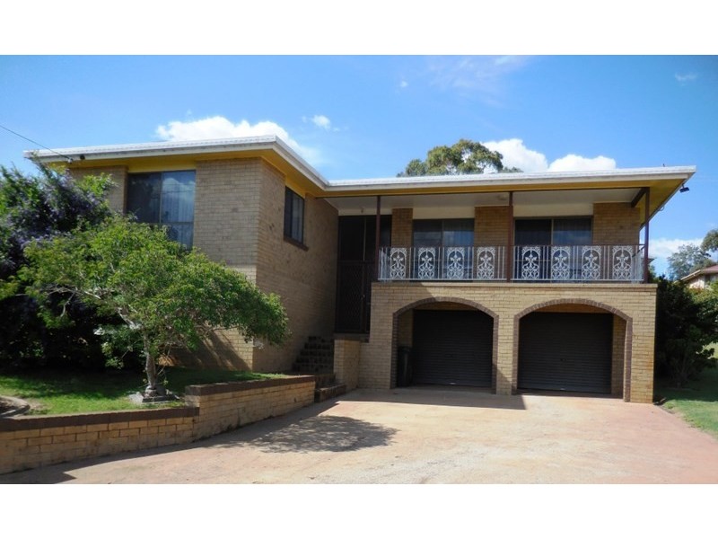 8 Vernor Place, Kingaroy QLD 4610