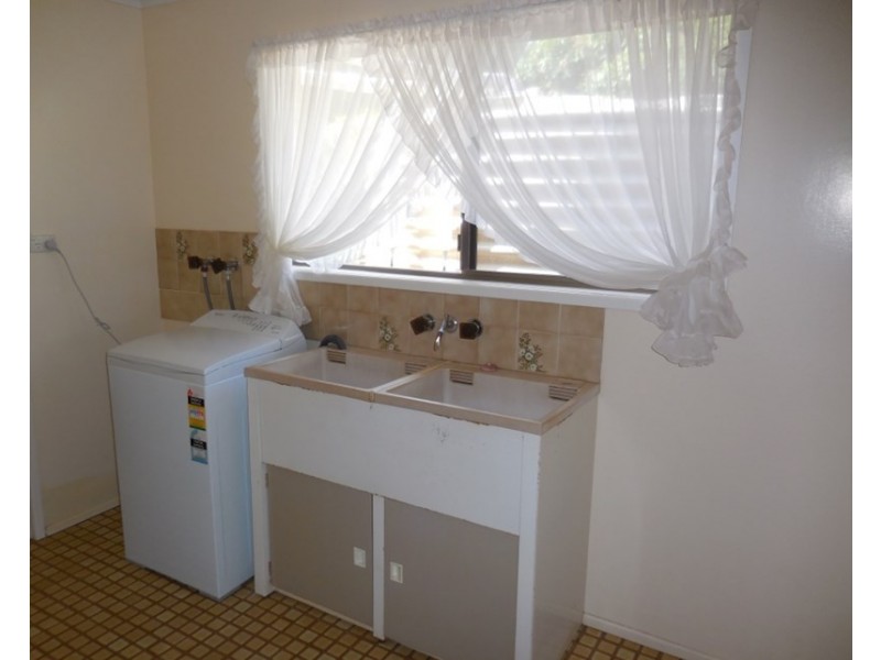 8 Vernor Place, Kingaroy QLD 4610