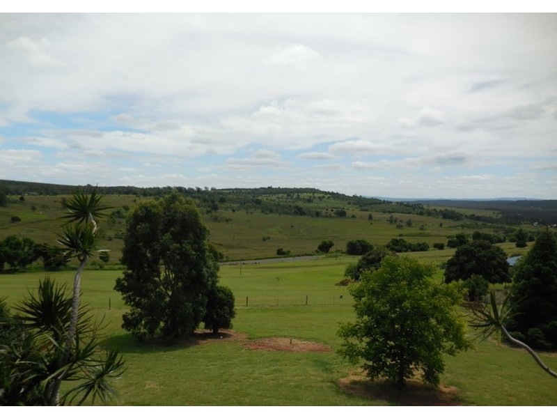50 Malar, Kingaroy QLD 4610