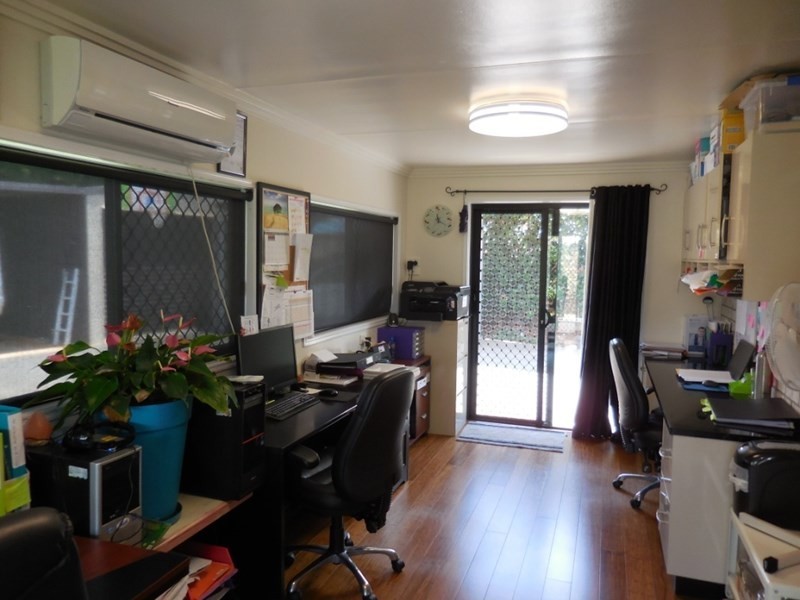 7 JACARANDA Avenue, Kingaroy QLD 4610