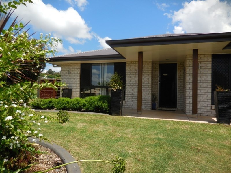 7 JACARANDA Avenue, Kingaroy QLD 4610