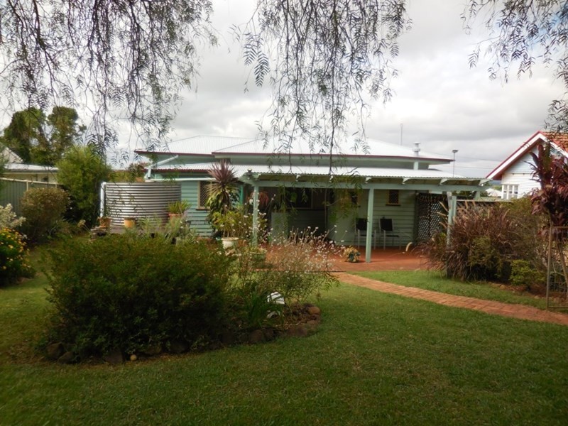 12 Fitzroy, Kingaroy QLD 4610