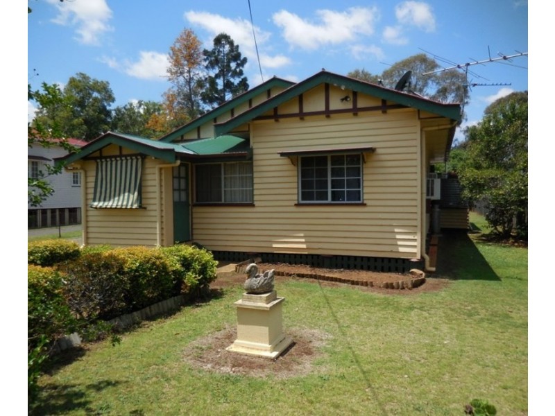 14 Burnett, Kingaroy QLD 4610