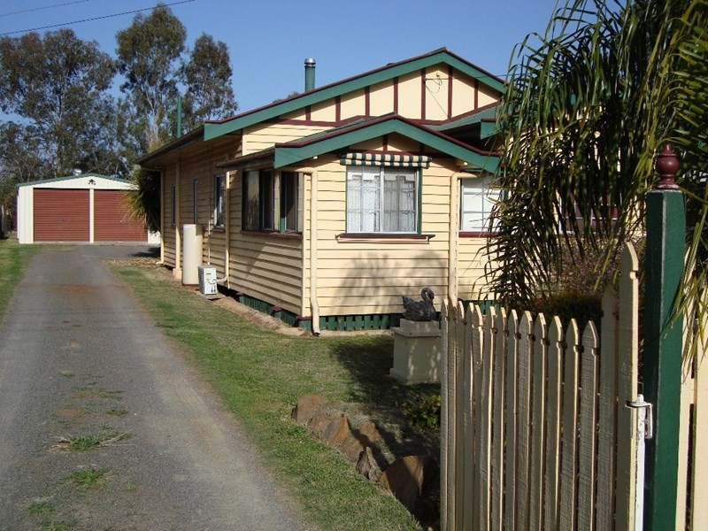 14 Burnett, Kingaroy QLD 4610