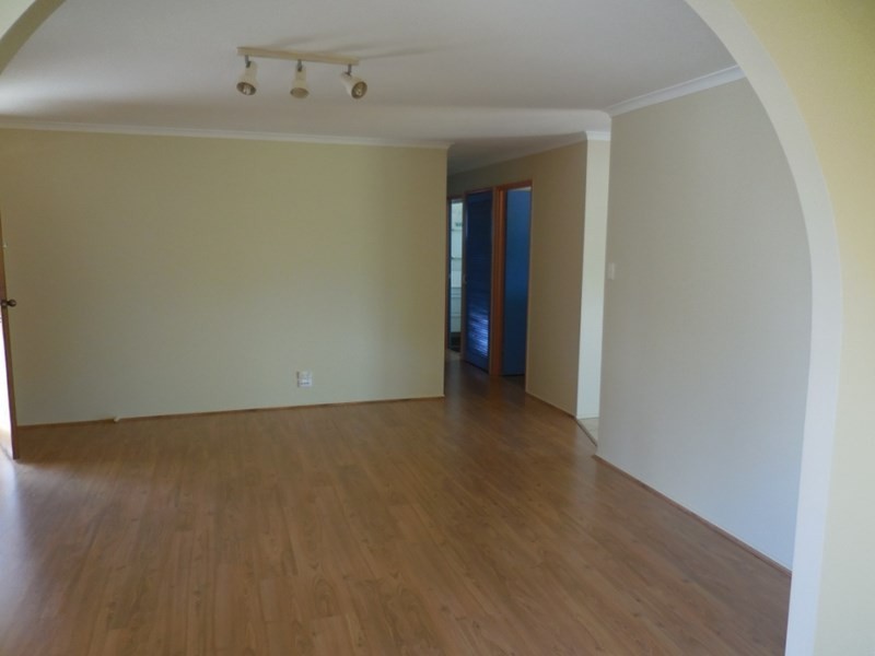 4 Daphne, Kingaroy QLD 4610