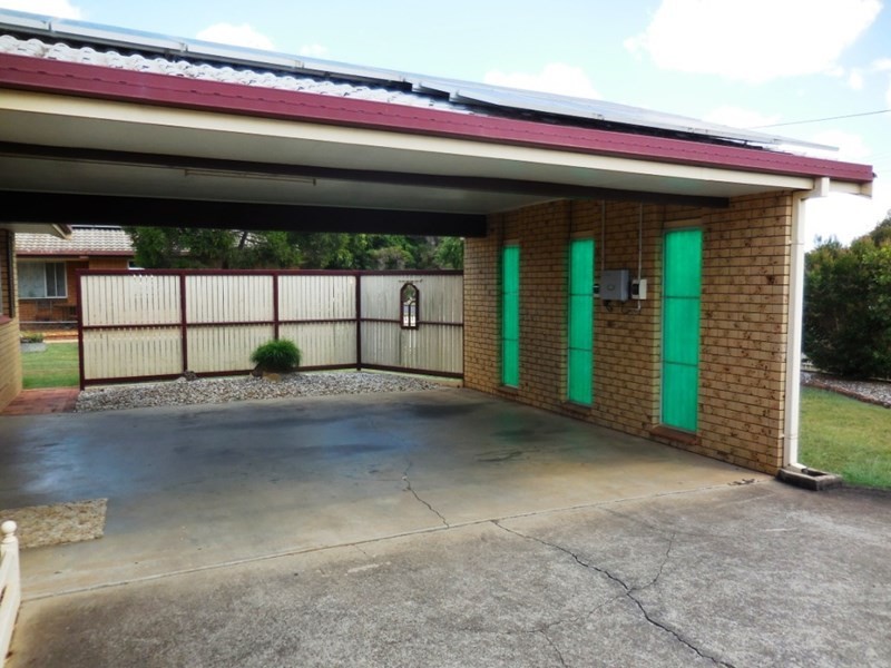 4 Daphne, Kingaroy QLD 4610
