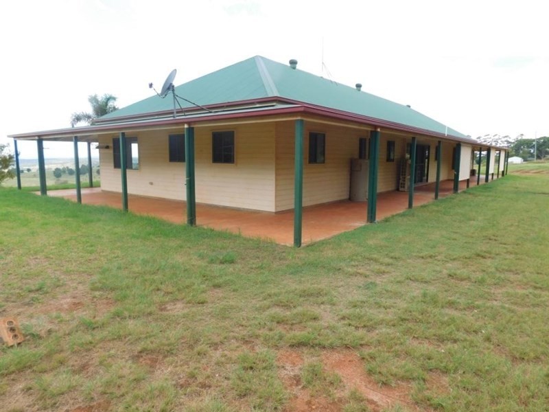 12125 D’Aguilar Highway, Yarraman QLD 4614