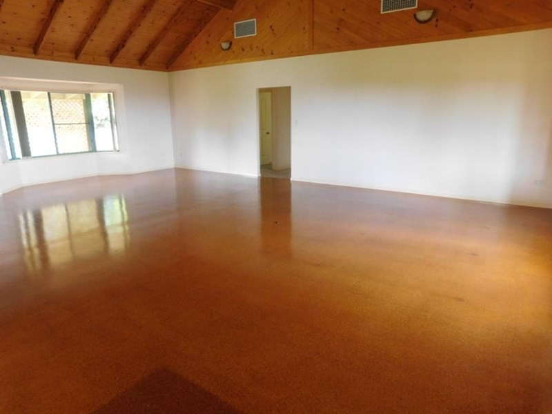 12125 D’Aguilar Highway, Yarraman QLD 4614