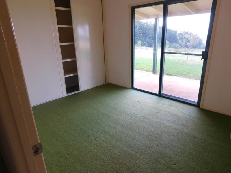 12125 D’Aguilar Highway, Yarraman QLD 4614