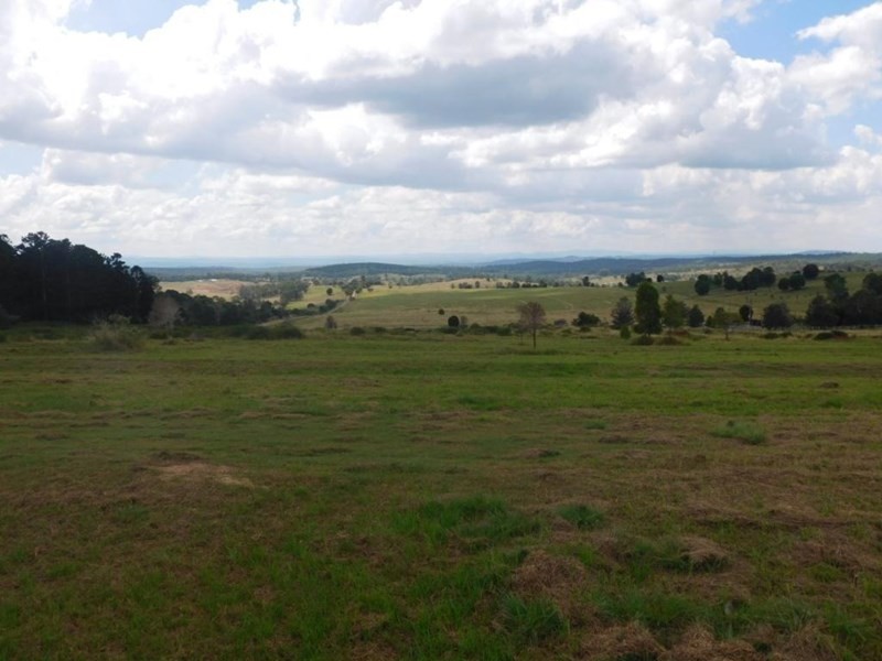 12125 D’Aguilar Highway, Yarraman QLD 4614