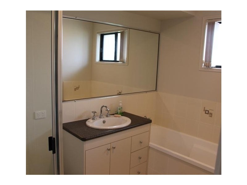 16 Poinciana Avenue, Kingaroy QLD 4610