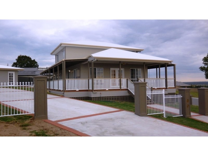 60 Banksia, Kingaroy QLD 4610