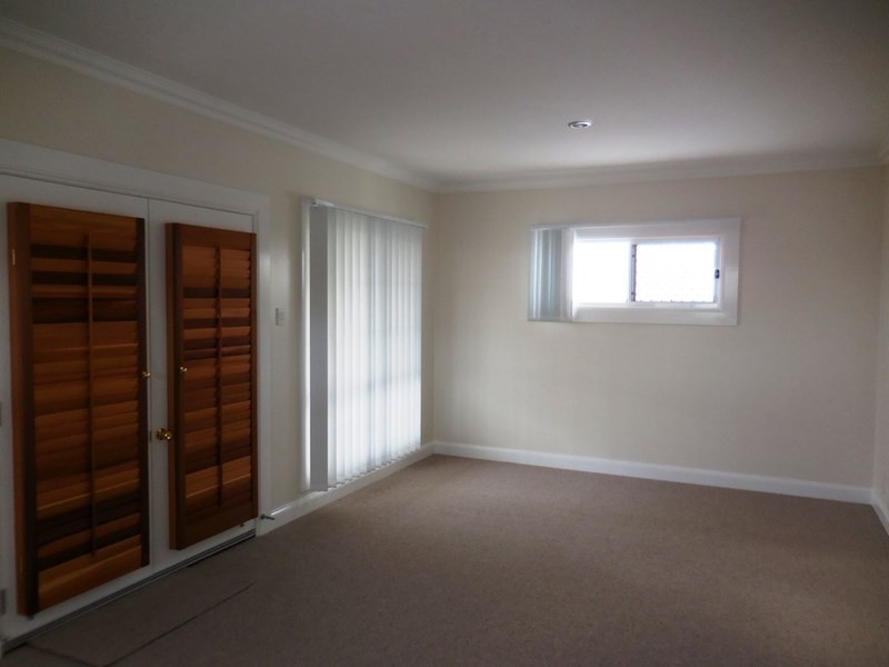 60 Banksia, Kingaroy QLD 4610