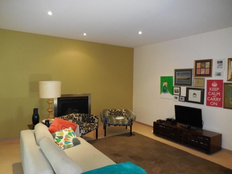 3 matthew, Kingaroy QLD 4610