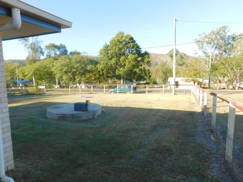 55 David Street, Linville QLD 4306