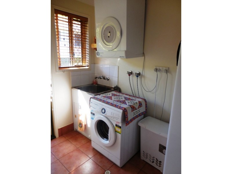 8 Wieden, Kingaroy QLD 4610