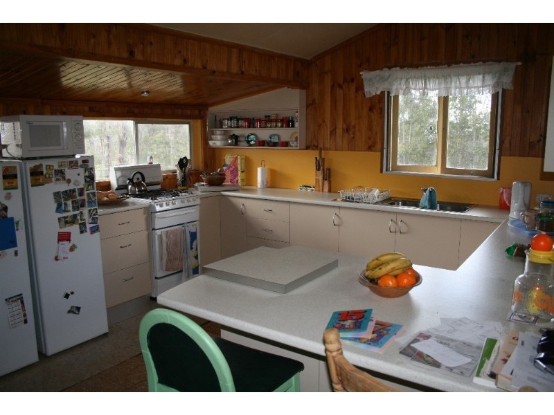 Ellesmere QLD 4610