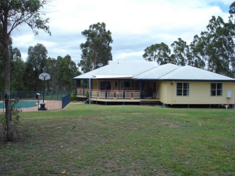 Nanango QLD 4615