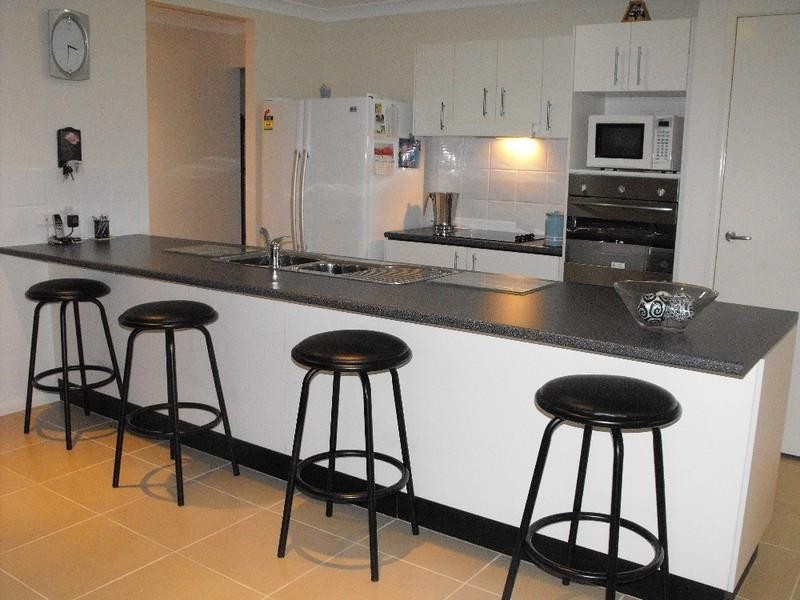 21 Anderson Road, Nanango QLD 4615