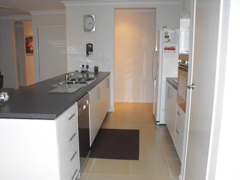 21 Anderson Road, Nanango QLD 4615