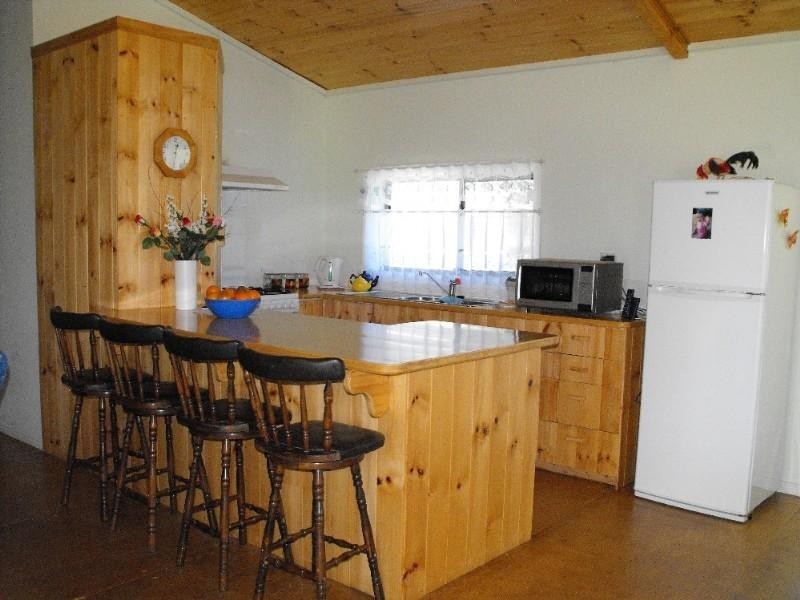 Wattle Camp QLD 4615