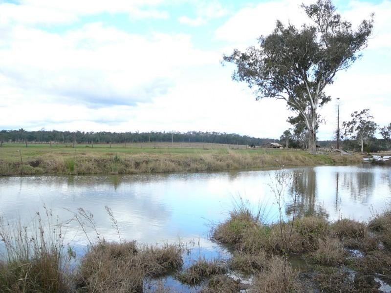 183 Mcnamara Road, Nanango QLD 4615