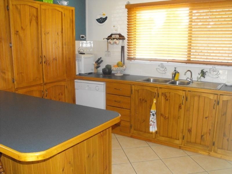 48 Gold Street, Nanango QLD 4615