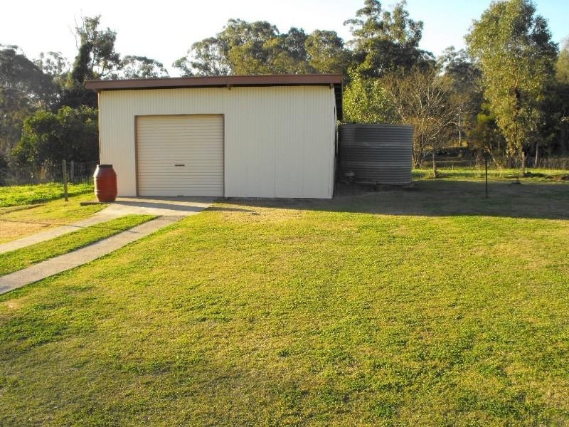 48 Gold Street, Nanango QLD 4615