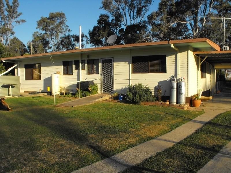 48 Gold Street, Nanango QLD 4615