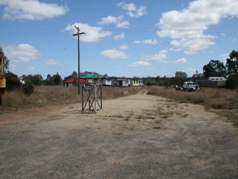 13705 D’Aguilar Highway, Nanango QLD 4615