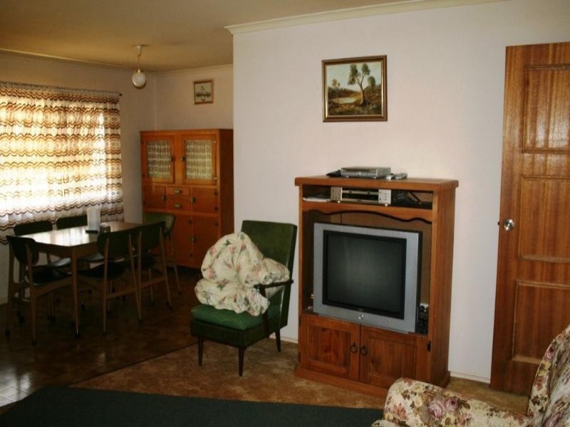 14 Davies Street, Yarraman QLD 4614