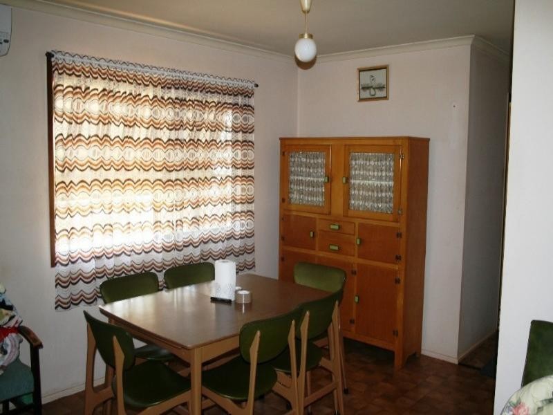 14 Davies Street, Yarraman QLD 4614