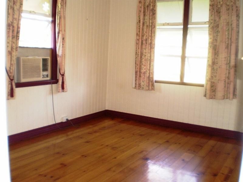 Blackbutt QLD 4306