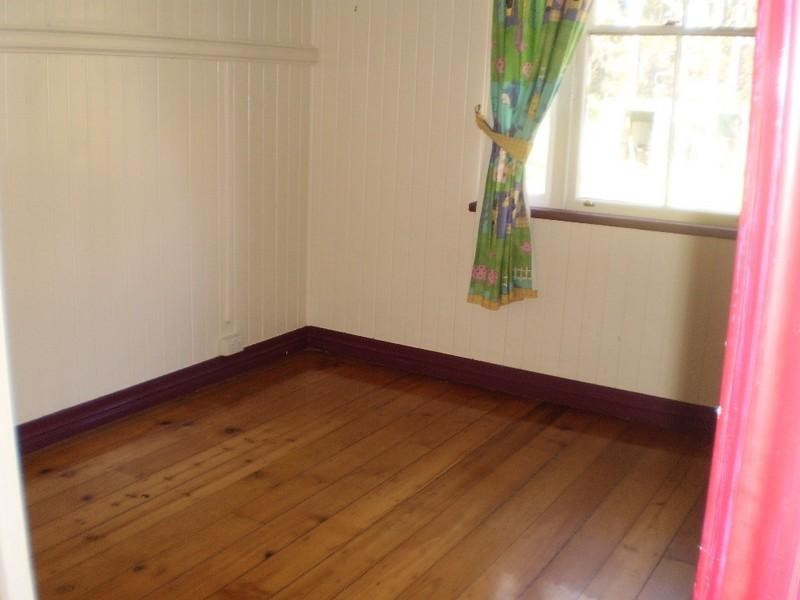 Blackbutt QLD 4306