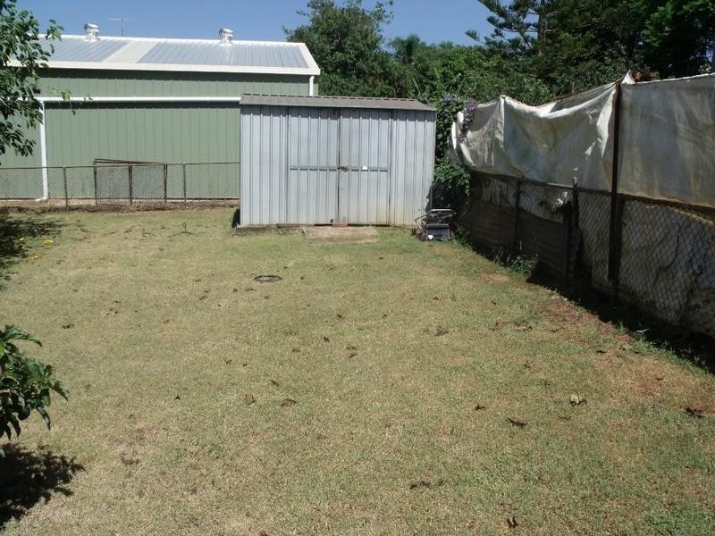 17 Browne Street, Yarraman QLD 4614
