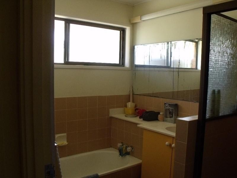17 Browne Street, Yarraman QLD 4614