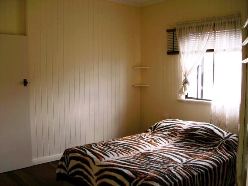 50 Gipps Street, Nanango QLD 4615