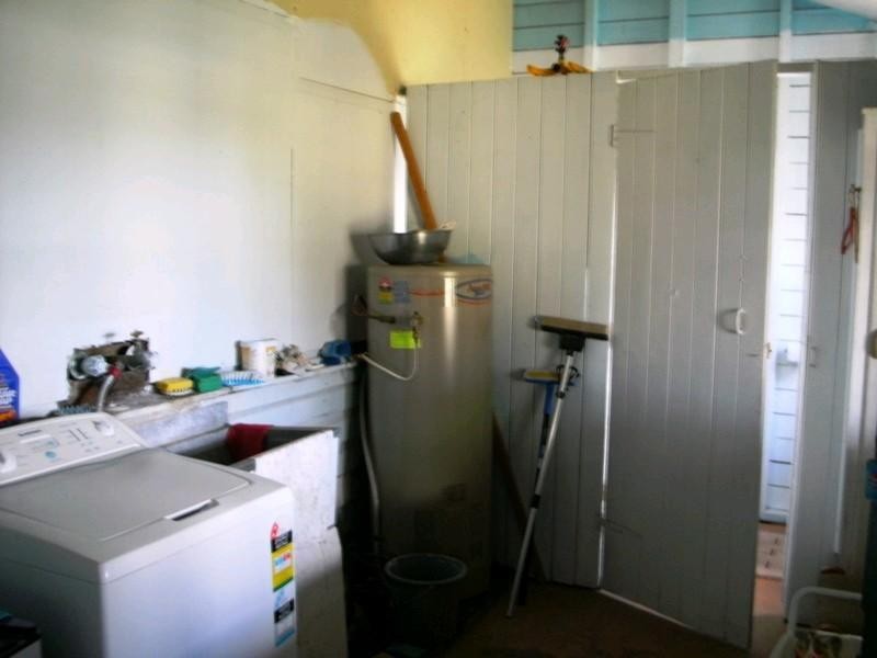 50 Gipps Street, Nanango QLD 4615